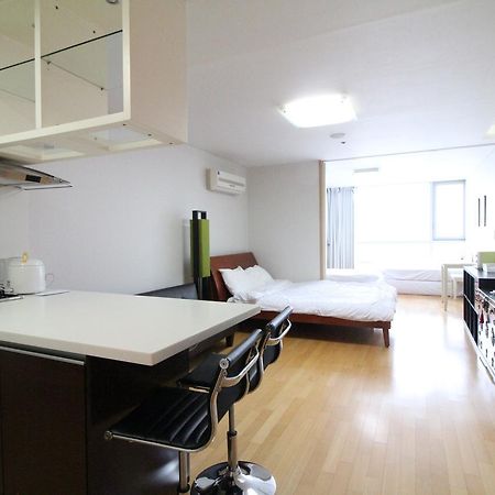 Gangnam Galaxy Lux Apt Gwacheon Экстерьер фото